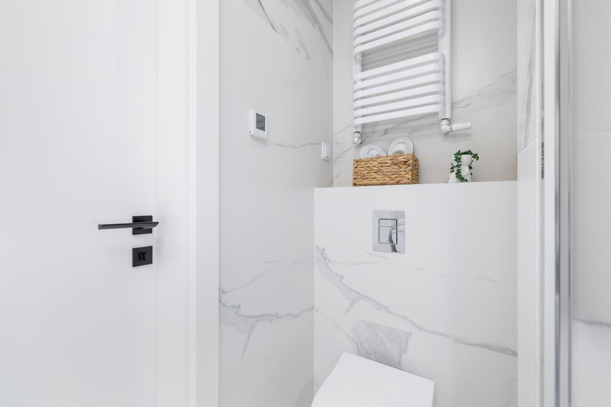 Lux Apartments Kosciuszki 39 With Parking By Renters Prestige Krakow Ngoại thất bức ảnh