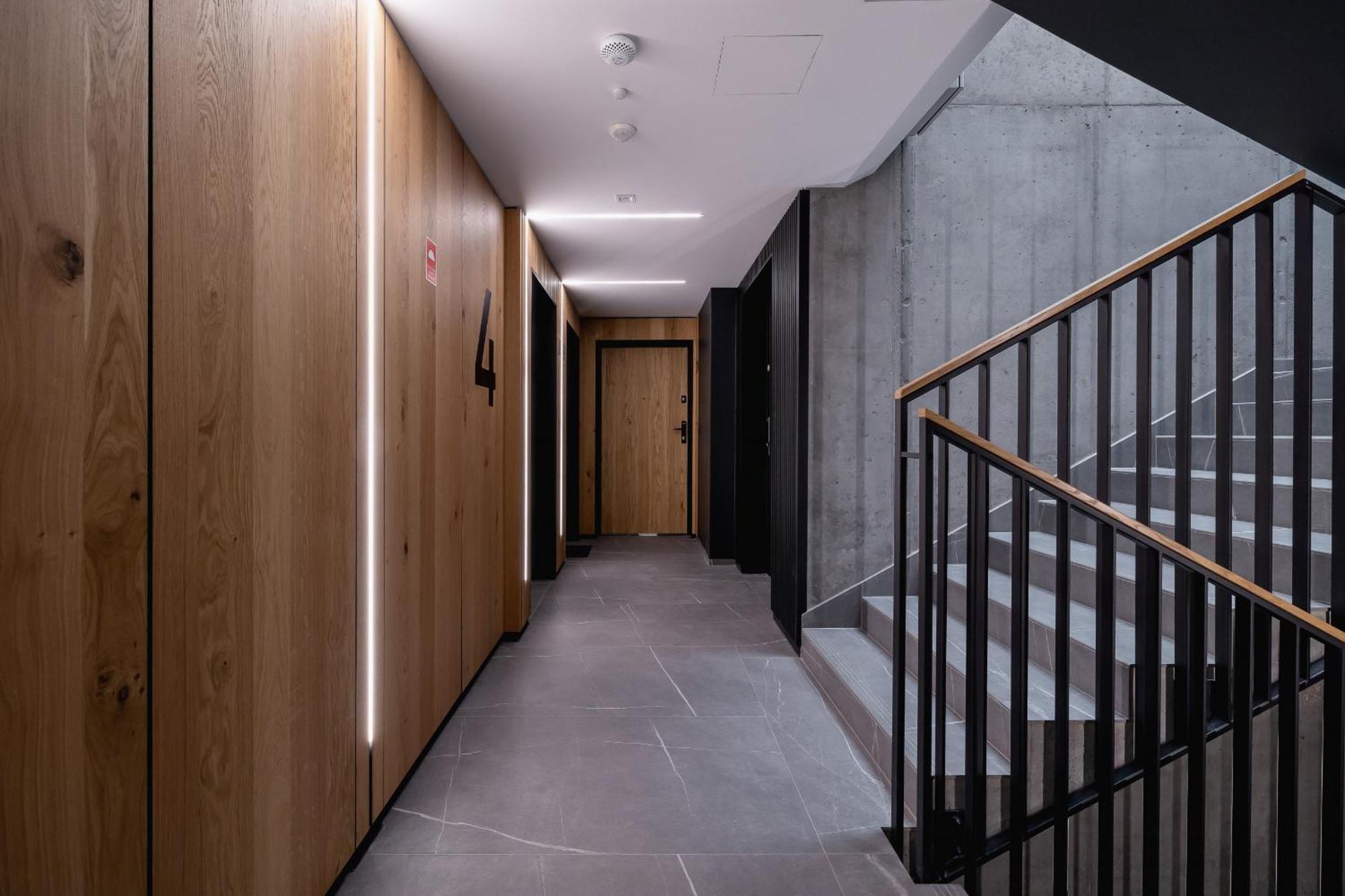 Lux Apartments Kosciuszki 39 With Parking By Renters Prestige Krakow Ngoại thất bức ảnh