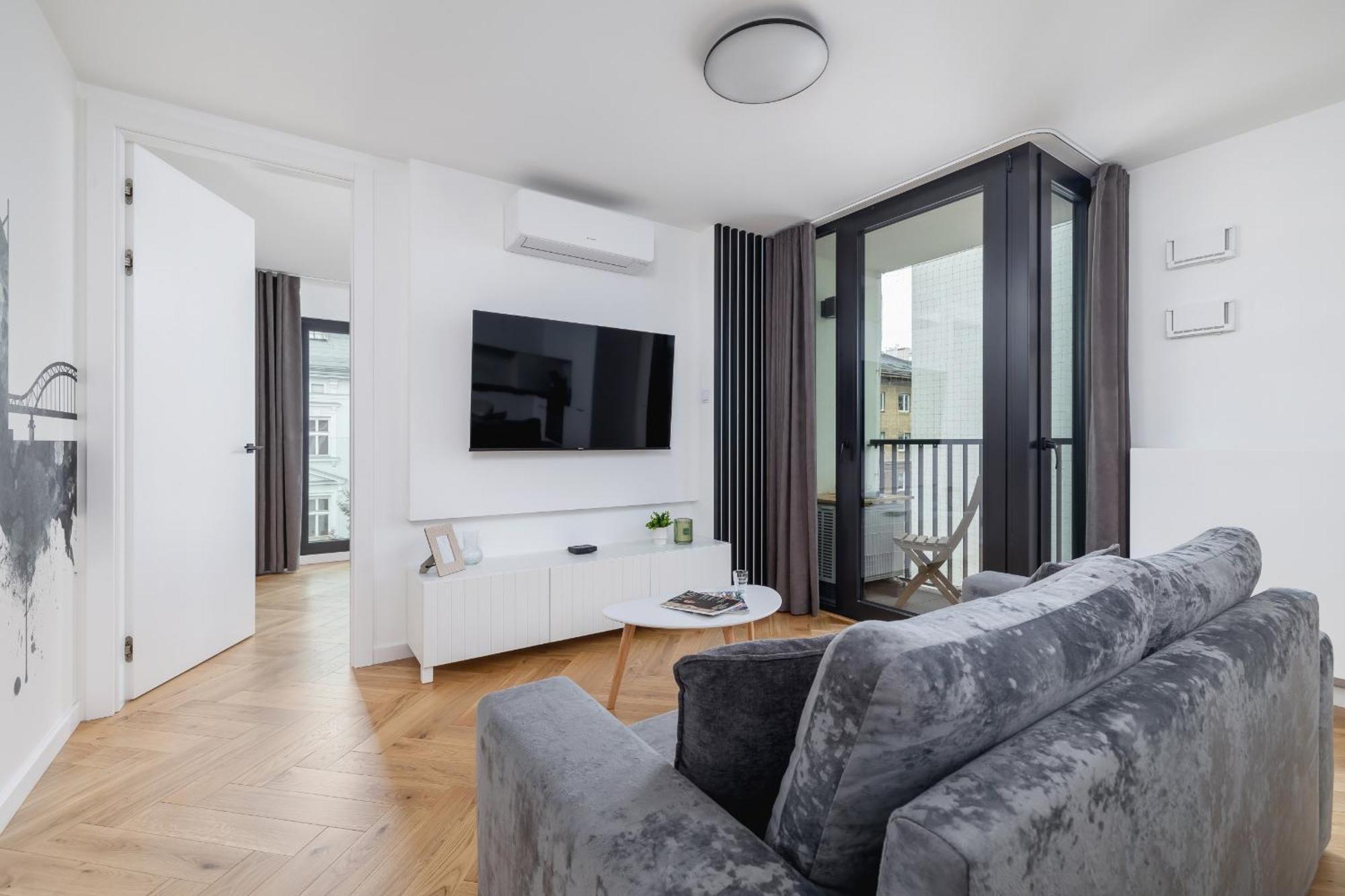 Lux Apartments Kosciuszki 39 With Parking By Renters Prestige Krakow Ngoại thất bức ảnh